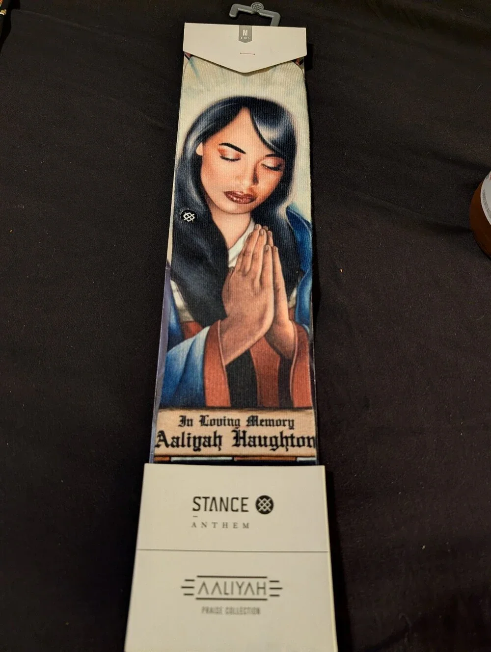 Stance Anthem Aaliyah Tribute Wall Art  Socks Praise Collection M 8-10.5